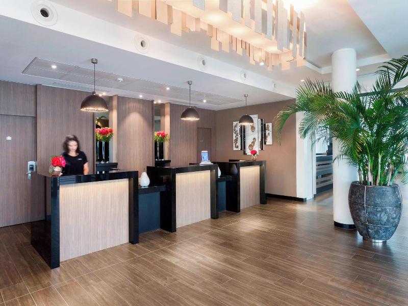 Ac Hotel By Marriott Paris Le Bourget Airport image