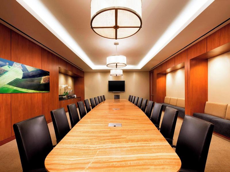 Sheraton Fairplex Hotel & Conference Center image