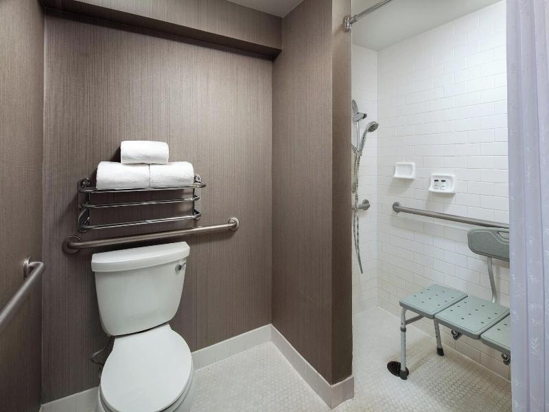 Sheraton Fairplex Hotel & Conference Center image
