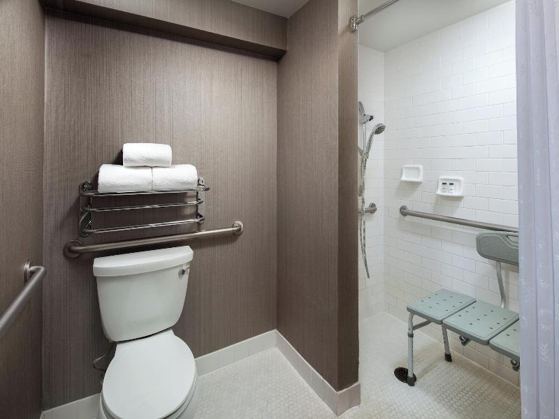 Sheraton Fairplex Hotel & Conference Center image