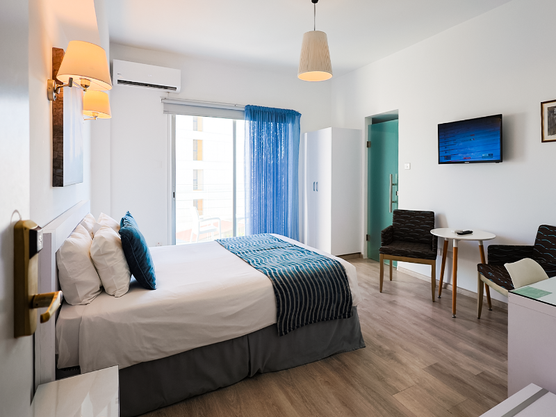 Mikes Kanarium City Hotel image