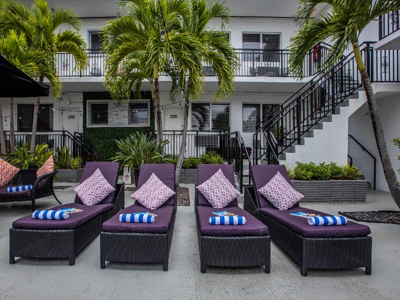 Beachside All Suites Hotel image