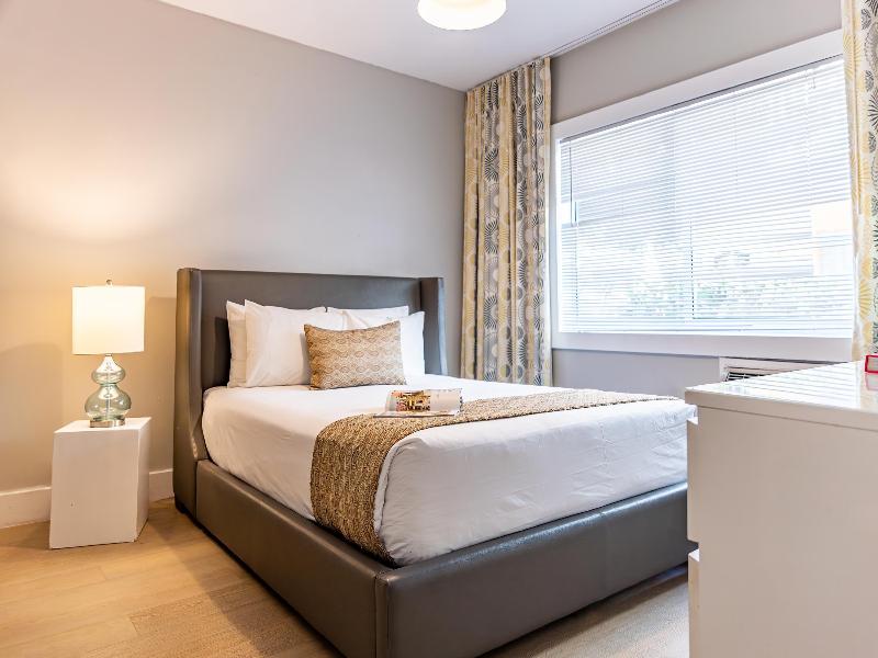 Beachside All Suites Hotel image