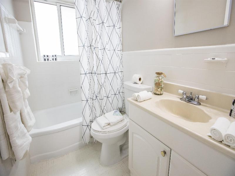 Beachside All Suites Hotel image