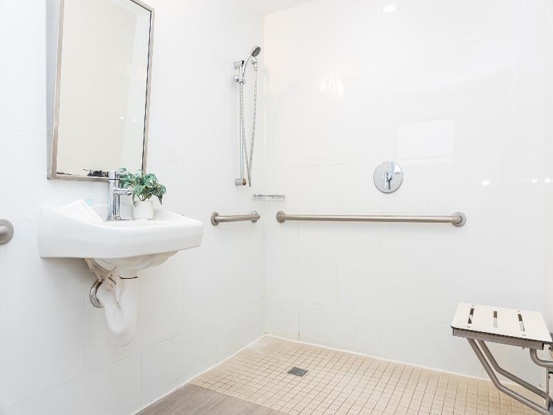 Beachside All Suites Hotel image
