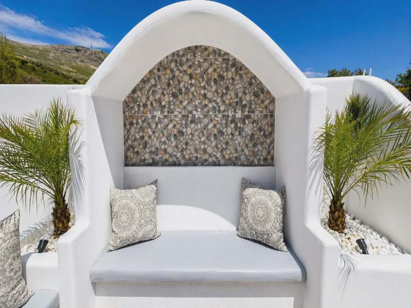 Papafotis Apartments & Suites image