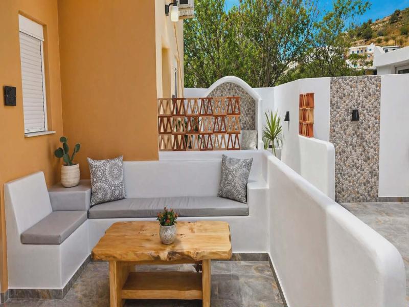 Papafotis Apartments & Suites image
