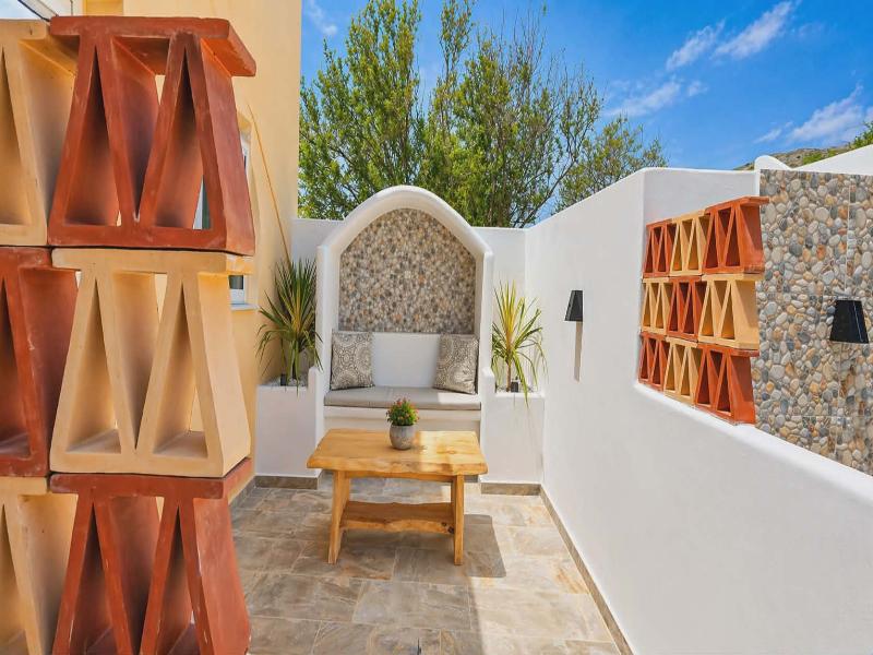 Papafotis Apartments & Suites image
