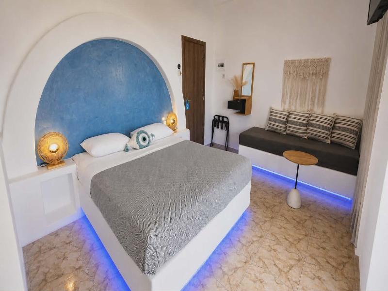 Papafotis Apartments & Suites image