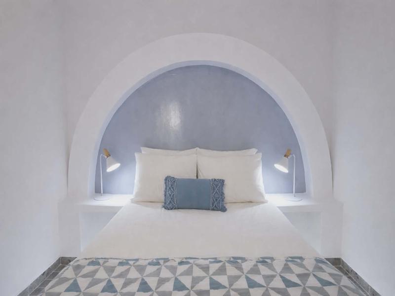Papafotis Apartments & Suites image