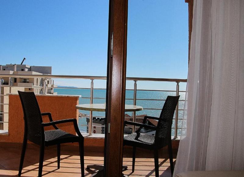 Nais Beach Durres image