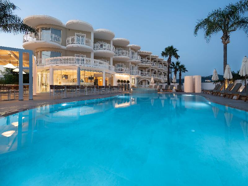Arkadia Luxury Hotel Apartments image