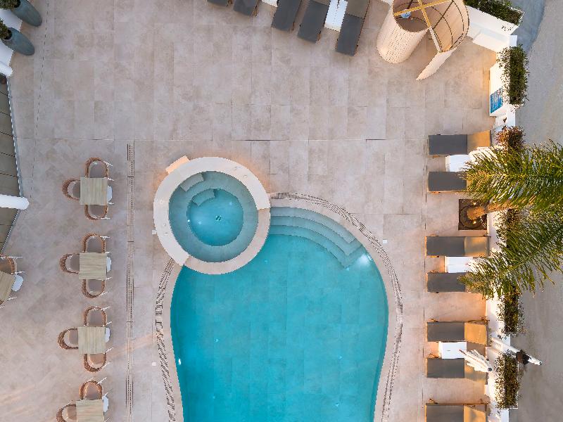 Arkadia Luxury Hotel Apartments image