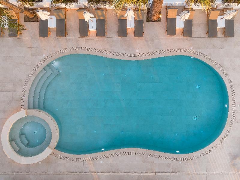Arkadia Luxury Hotel Apartments image