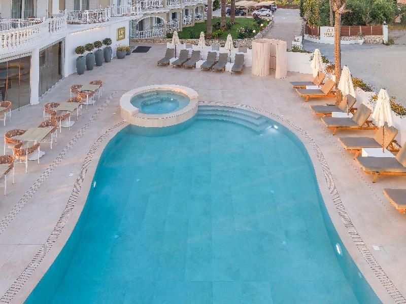 Arkadia Luxury Hotel Apartments image