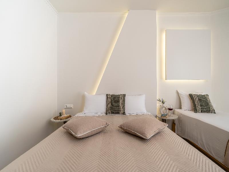 Arkadia Luxury Hotel Apartments image