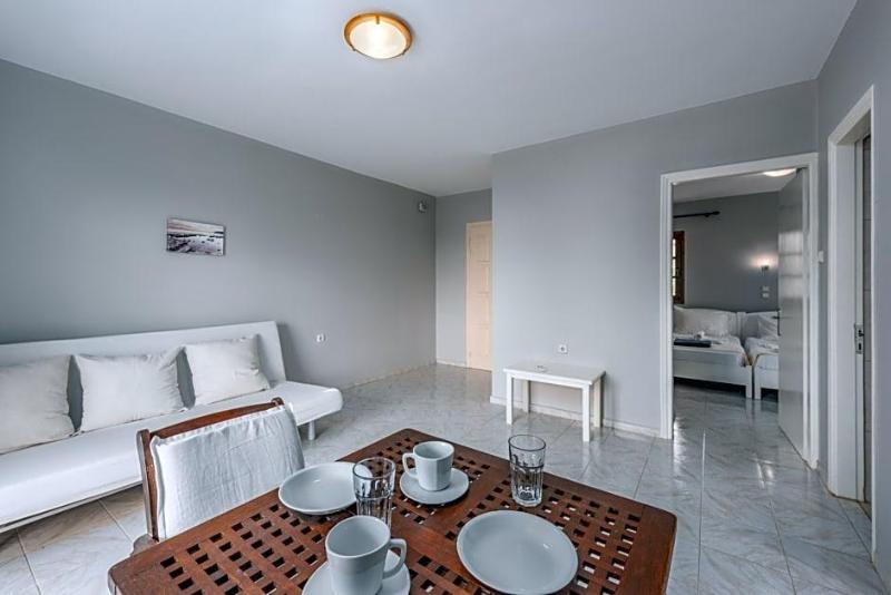 Albouro Apartments image