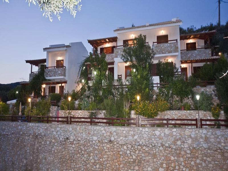 Villa Maraki image