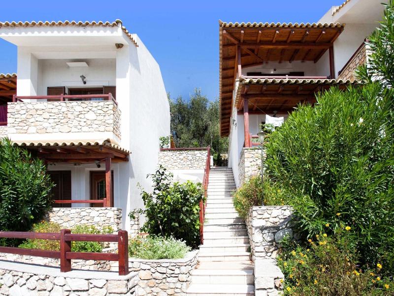Villa Maraki image