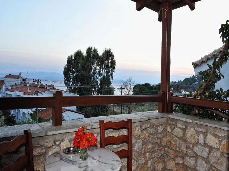 Villa Maraki image