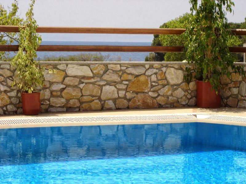 Villa Maraki image