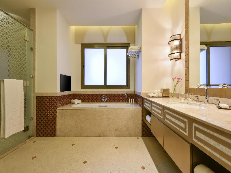 Marsa Malaz Kempinski, The Pearl image