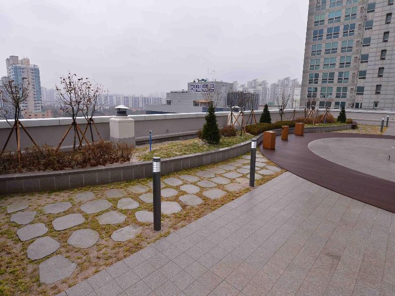 S2 Hotel Suwon image