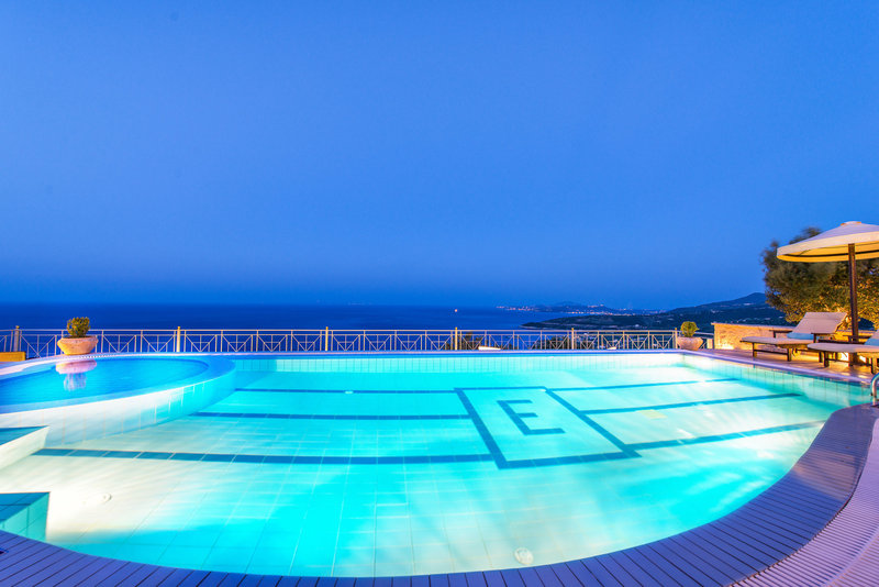 Emerald Villas & Suites image