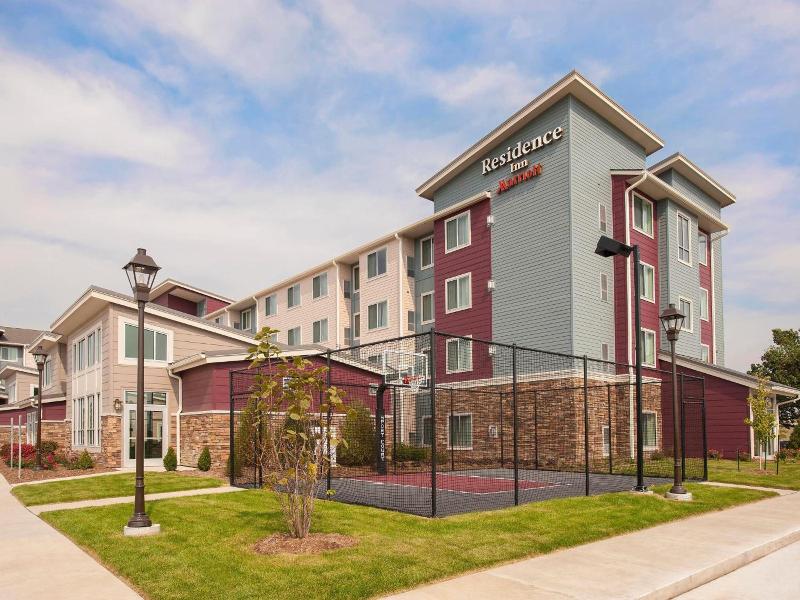 Residence Inn Bloomington image