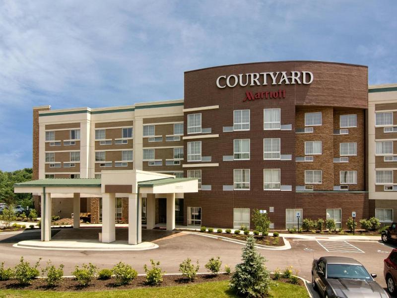 Courtyard Bridgeport Clarksburg image