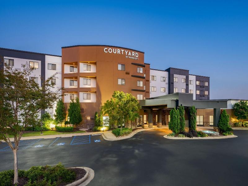 Courtyard Columbus Phenix City/Riverfront