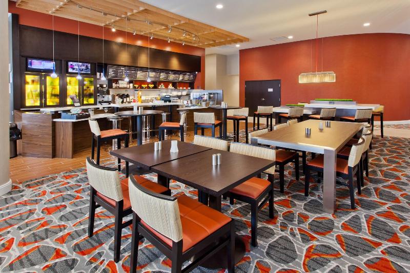 Courtyard Columbus Phenix City/Riverfront image