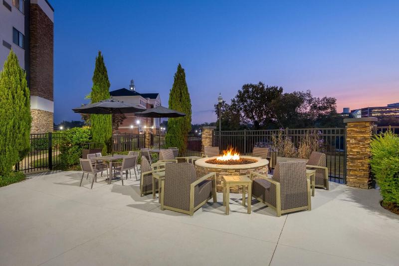 Courtyard Columbus Phenix City/Riverfront image
