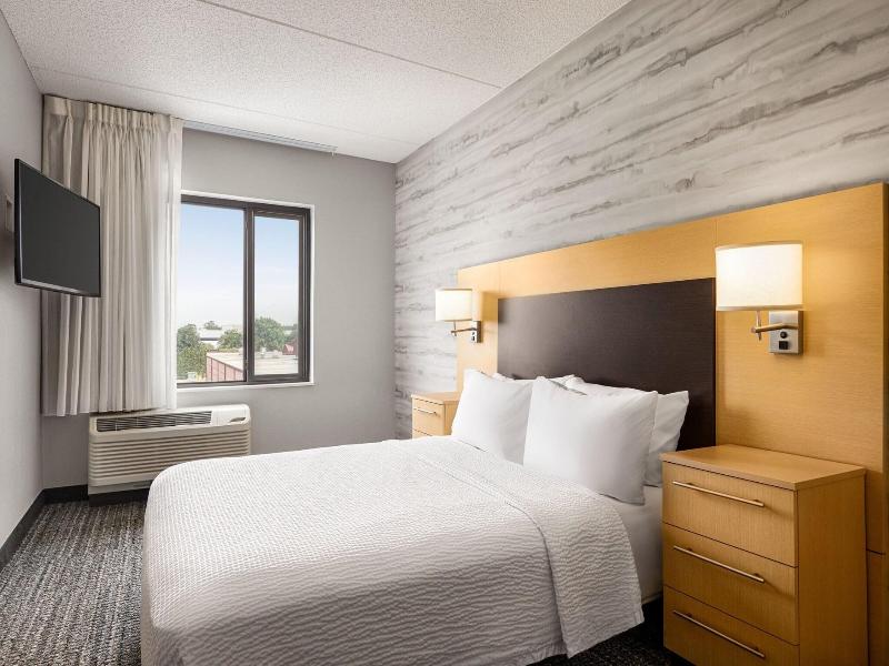 TownePlace Suites Harrisburg West/Mechanicsburg image