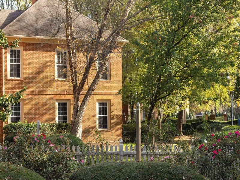 Marriott'S Manor Club At Ford'S Colony image