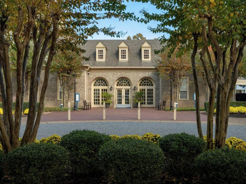 Marriott'S Manor Club At Ford'S Colony image