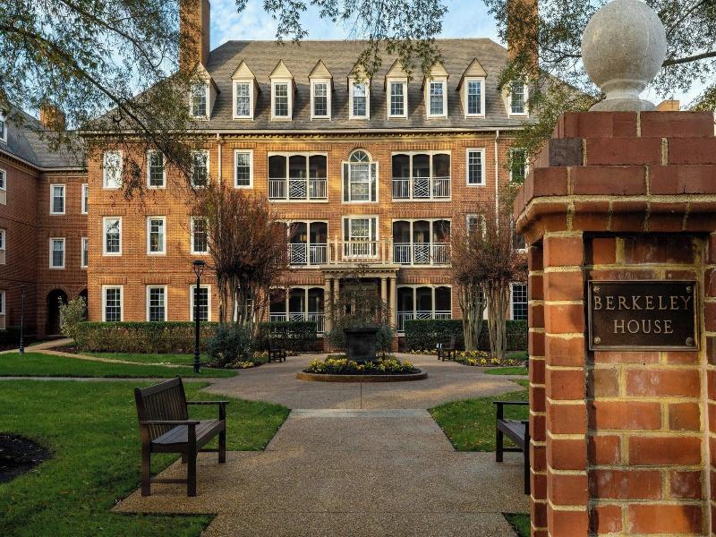 Marriott'S Manor Club At Ford'S Colony image