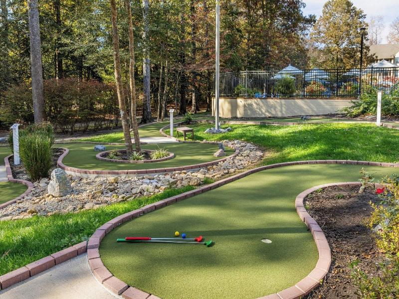 Marriott'S Manor Club At Ford'S Colony image
