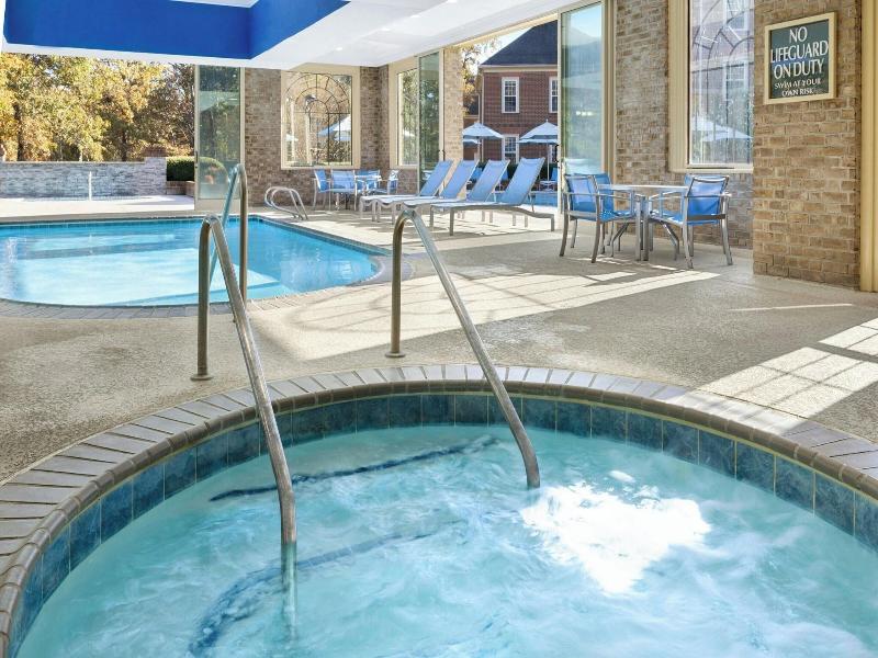 Marriott'S Manor Club At Ford'S Colony image