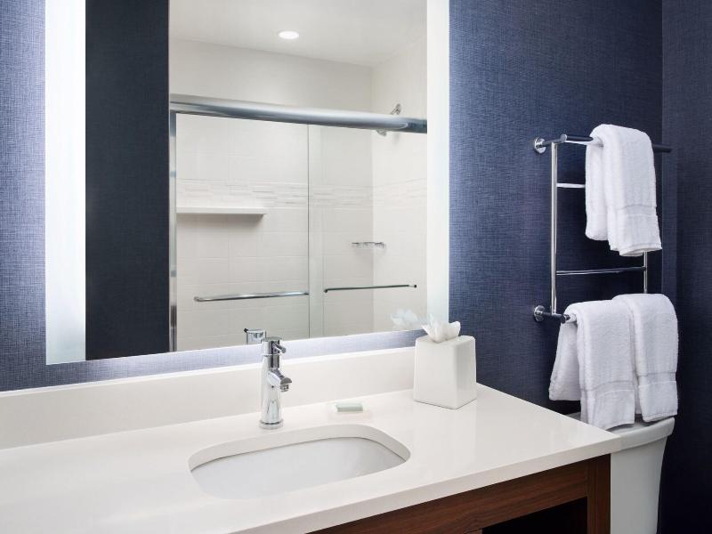 Residence Inn Fort Myers at I-75, Gulf Coast Town image