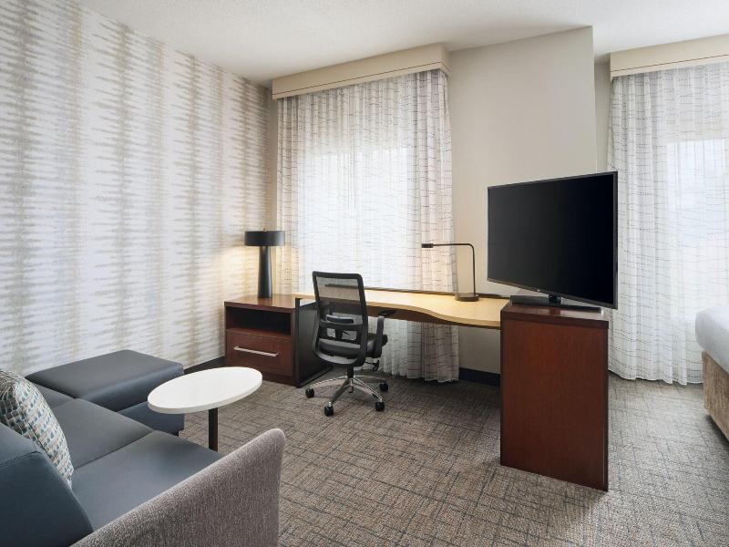 Residence Inn Fort Myers at I-75, Gulf Coast Town image