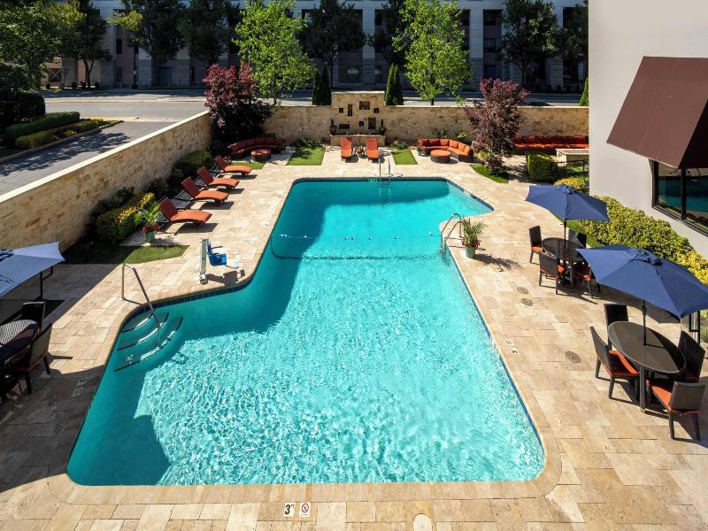 Fairfield Inn & Suites Charlotte Uptown image