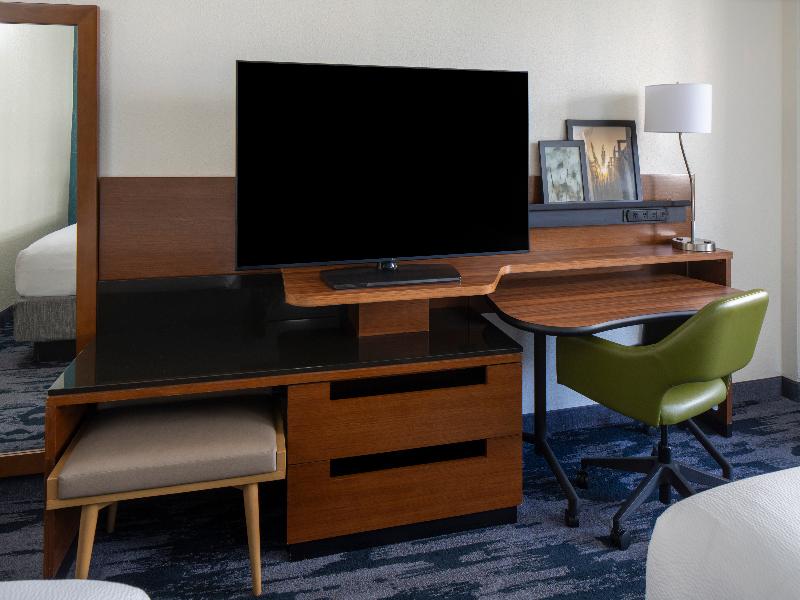 Fairfield Inn & Suites Charlotte Uptown image