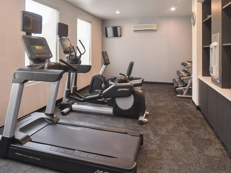 Fairfield Inn & Suites Pittsburgh New Stanton image