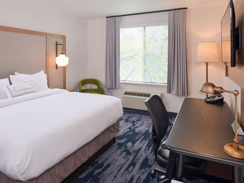 Fairfield Inn & Suites Pittsburgh New Stanton image