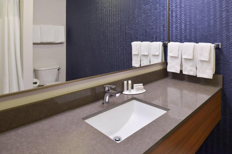 Fairfield Inn & Suites Pittsburgh New Stanton image