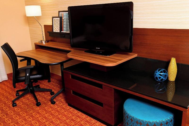 Fairfield Inn & Suites Omaha Papillion image