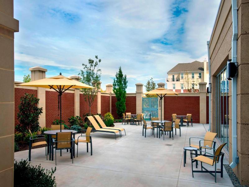 Courtyard Philadelphia Lansdale image