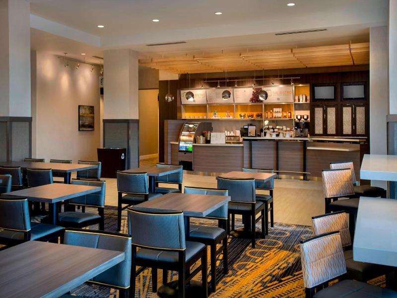 Courtyard Philadelphia Lansdale image