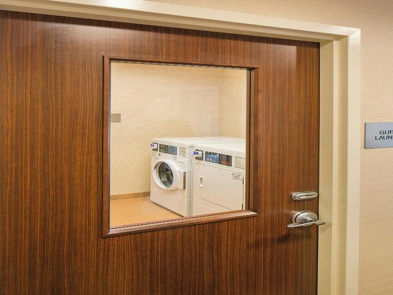 Fairfield Inn & Suites Monaca image